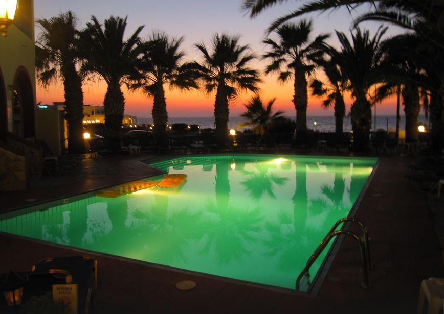 Palm Bay Hotel Sissi Exterior foto